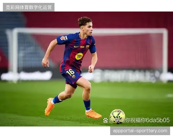 巴萨青训小将马丁本赛季获得稳定出场时间，已成长为后防多面手
